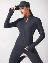 Load image into Gallery viewer, 2024 New Yoga Coat Short Sports Jacket WOMEN&#39;S Fitness Clothes

