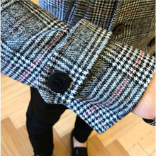 Load image into Gallery viewer, 2022 Brand clothing Men High Quality Leisure plaid Woolen cloth coat/Male slim fit winter
